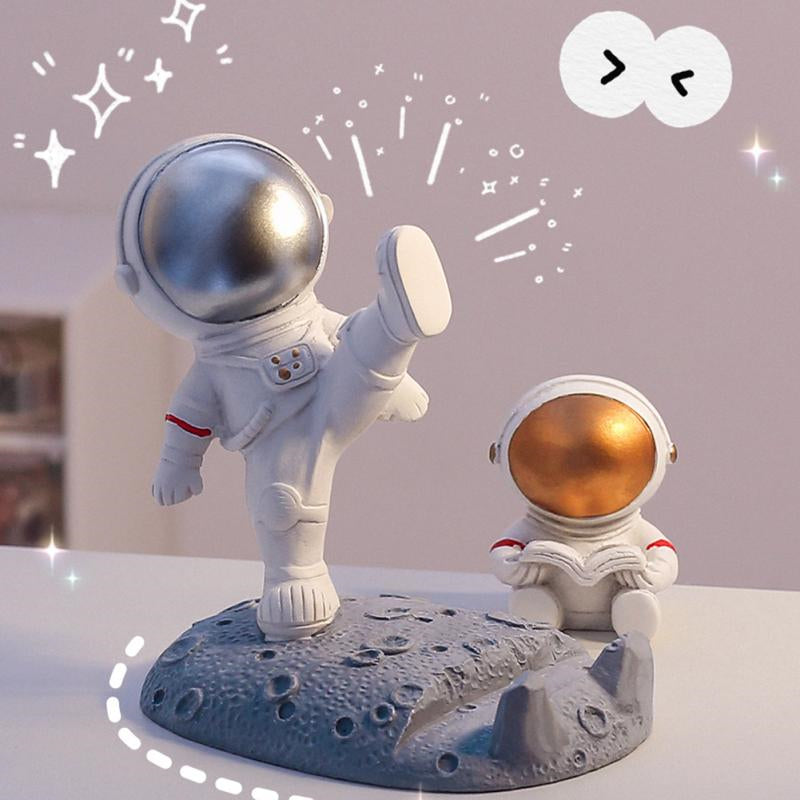 Astronaut phone holder